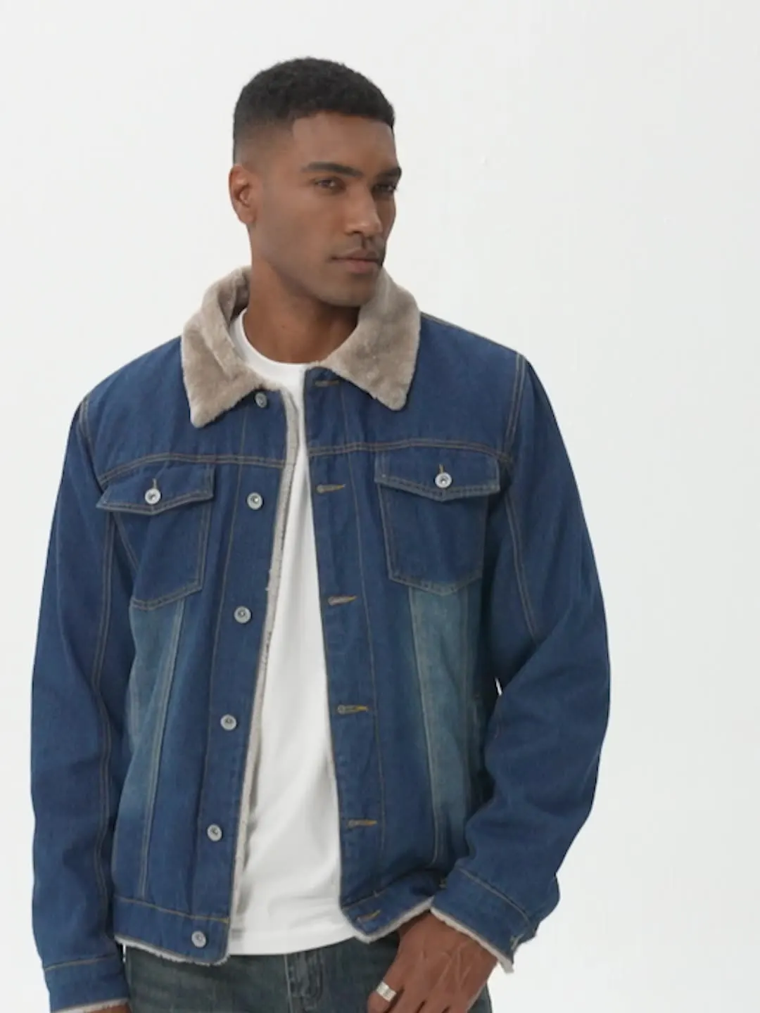 

Men's Fleece Lined Denim Jacket Winter Warm Fashion Casual American Style Regular Length Casual Wear Made in China