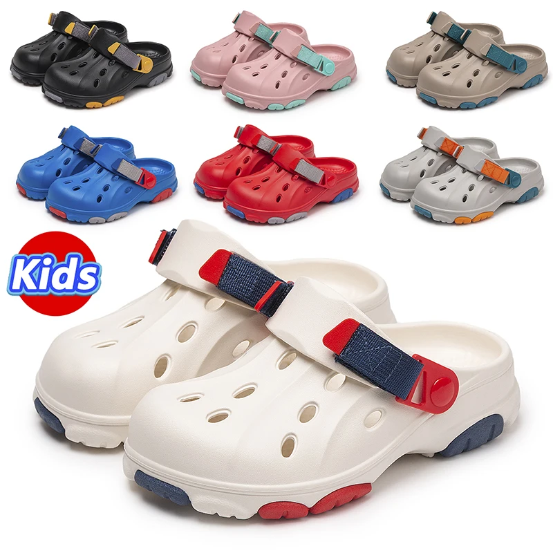 

2024 New Kids Sandals Summer Hollow-out Beach Shoes for Children Lightweight Soft Anti-skid Garden Shoes Clogs for Boys Girls