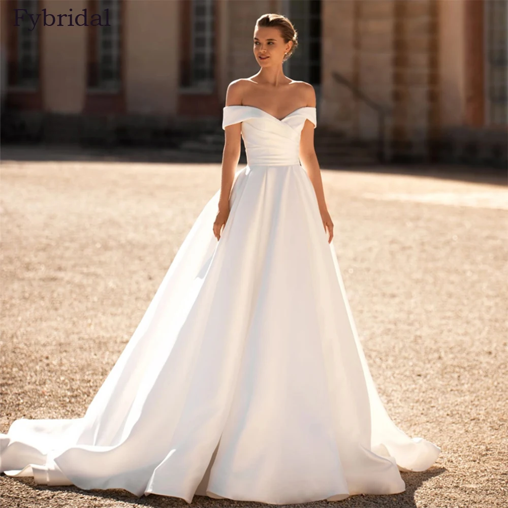 Robe de mariée plissée en satin pour femme, col en V, ligne A, simple, élégante, éducative