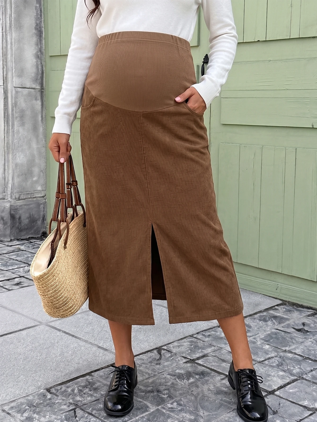 Pregnant women with pockets Corduroy brown long dress Autumn winter casual home support elastic skirt Pregnant women hip skirt