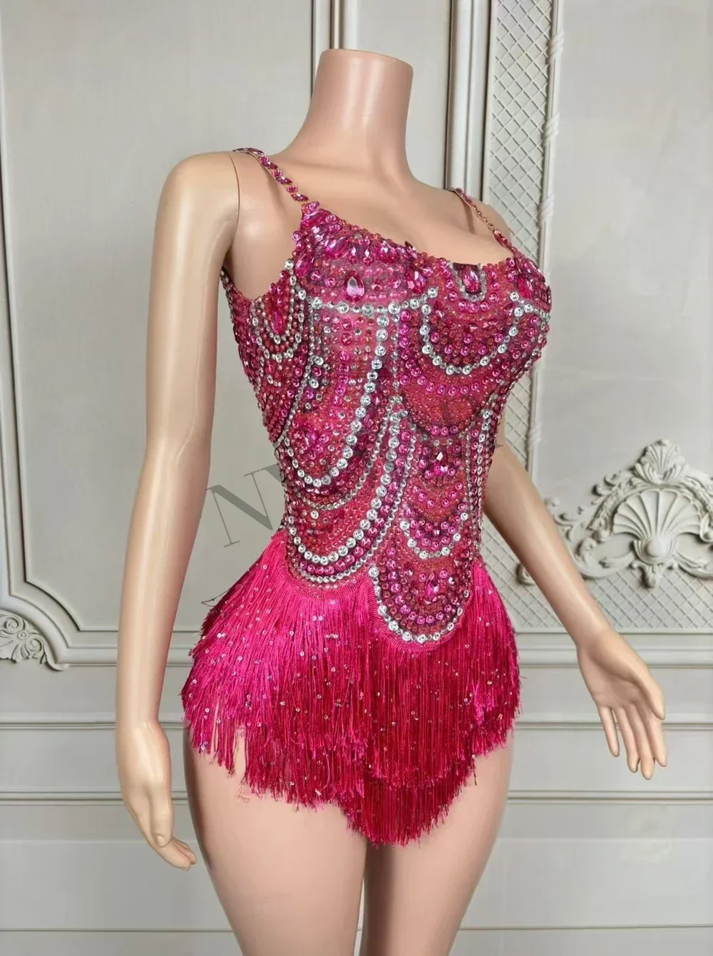 Body con frange di strass scintillanti per le donne Spettacolo sexy Performance Body da ballo Vestito da discoteca Cantante Ballerino Abbigliamento da palcoscenico