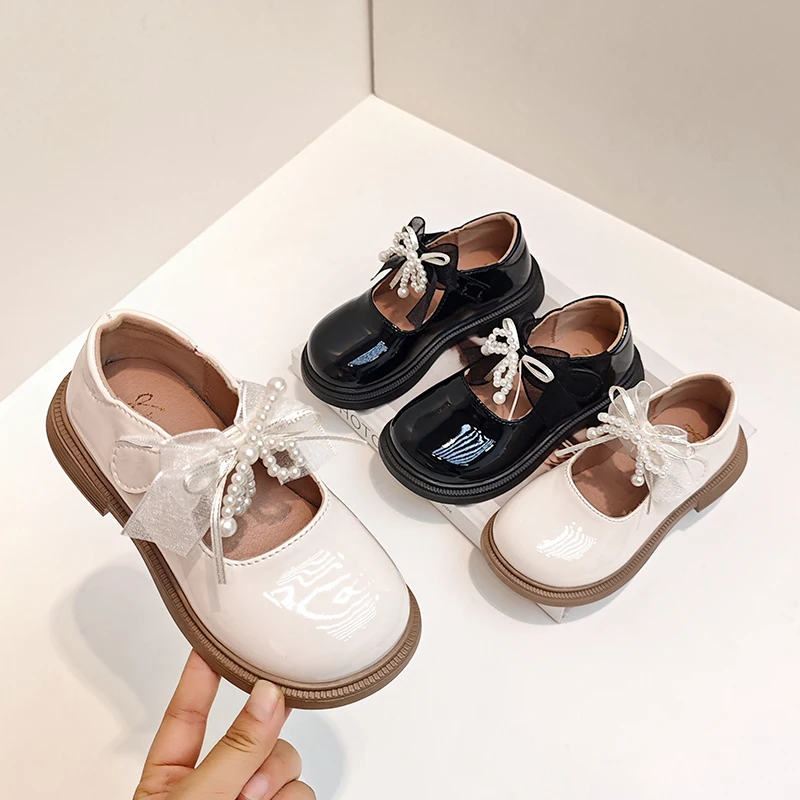 

Black Mary Jane Single Shoes for Little Girls Breathable Upgraded Version Autumn 2025 Style Children's Butterfly Leather Shoes