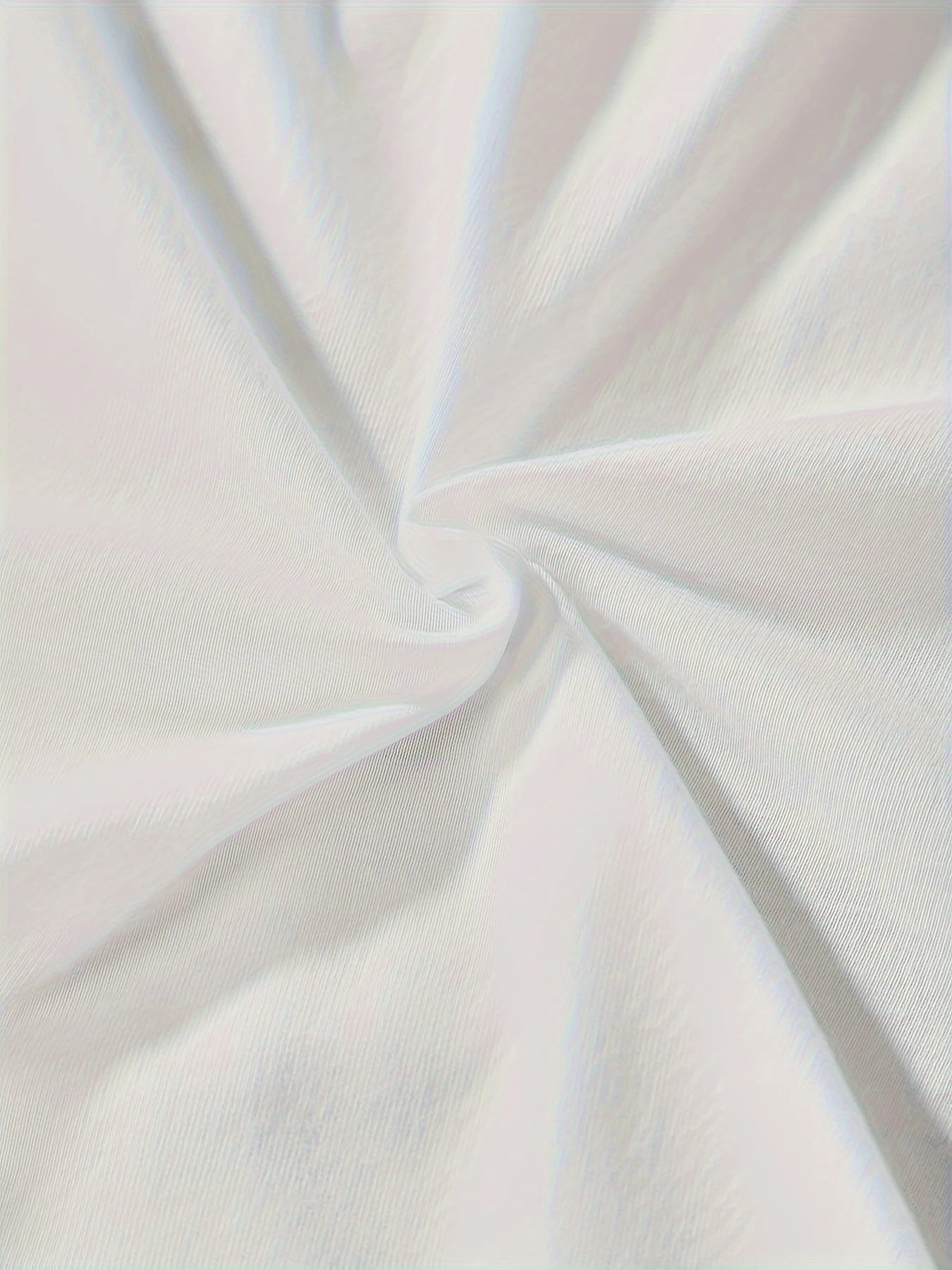 Moda Plus Size - Koszulka damska plus size w stylu europejskim i amerykańskim z nadrukiem |   Swobodny krój, lekko rozciągliwa tkanina.