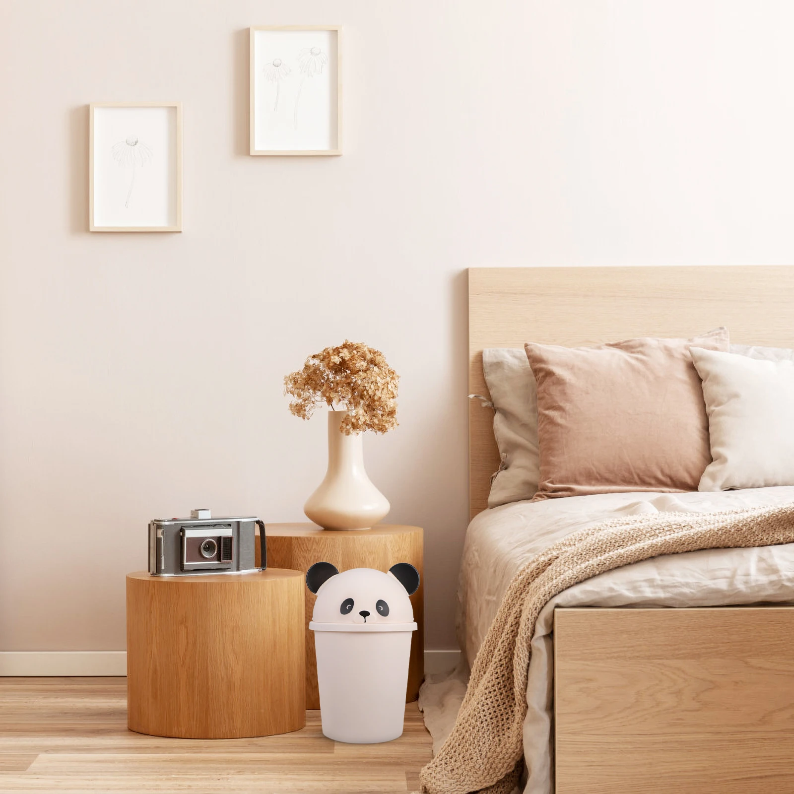 

Panda Mini Trash Can with Lid Cartoon Shape Countertop Garbage Cans Bucket for Women