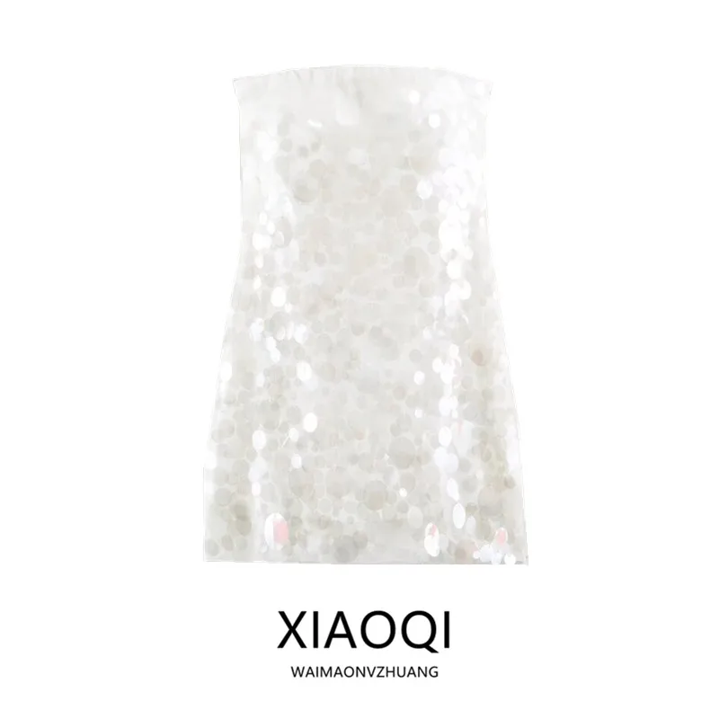Summer 2026 New Women's Off-Shoulder Bead Design Sensation Tube Dress Shiny Thread Material Slim Fit Style City Commuting Casual