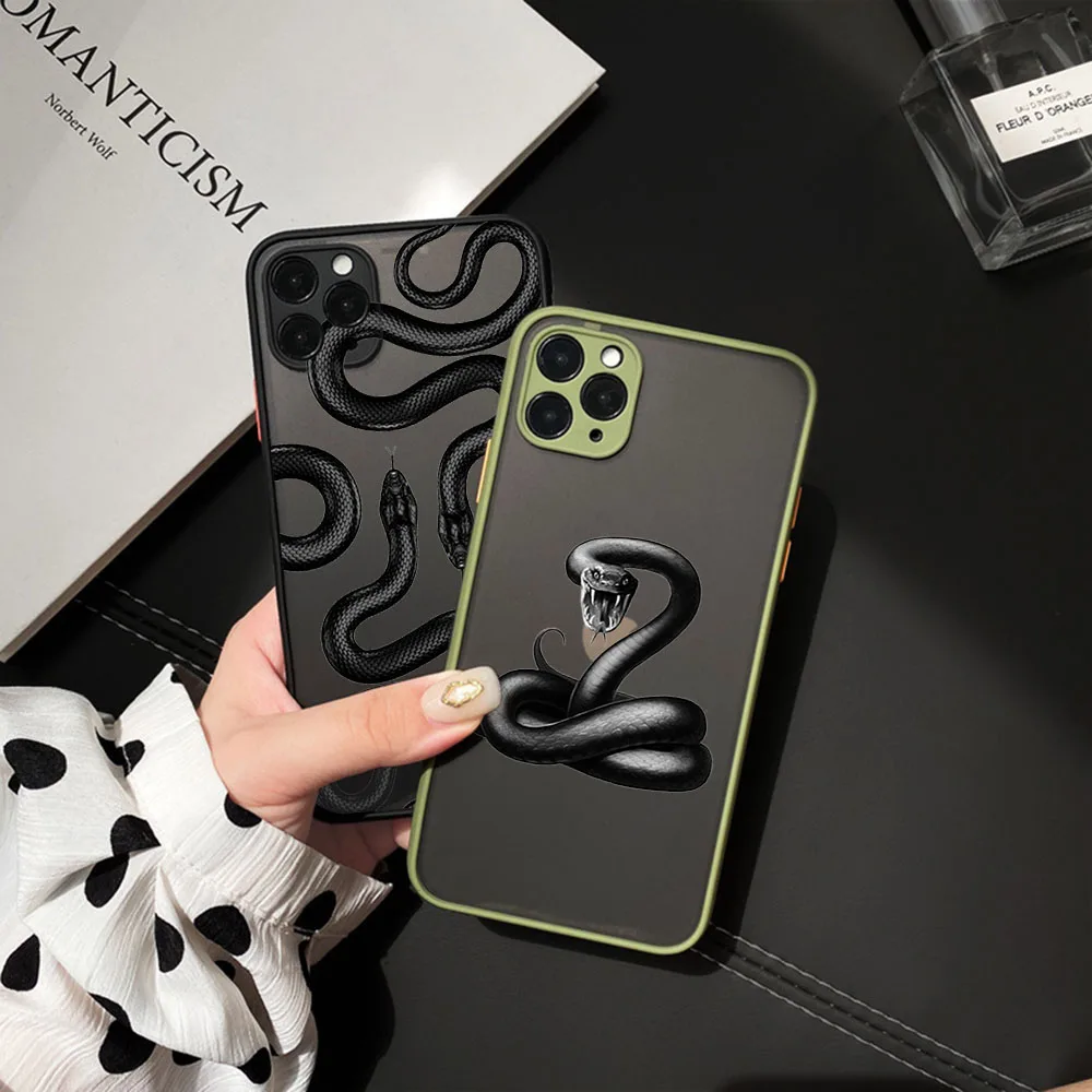 For iphone 16ProMax 15 Pro 14 13 12 Mini 11 7 8 16 Plus XS Max XR Snake Cobra Python Frosted Translucent Cover Black Phone Cases