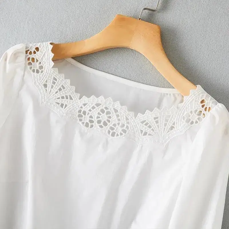 2023 Solid Color Lace Patchwork odzież damska lato nowy Hollow Out koszule z okrągłym dekoltem kobiety 3/4 rękaw swetry T-shirt