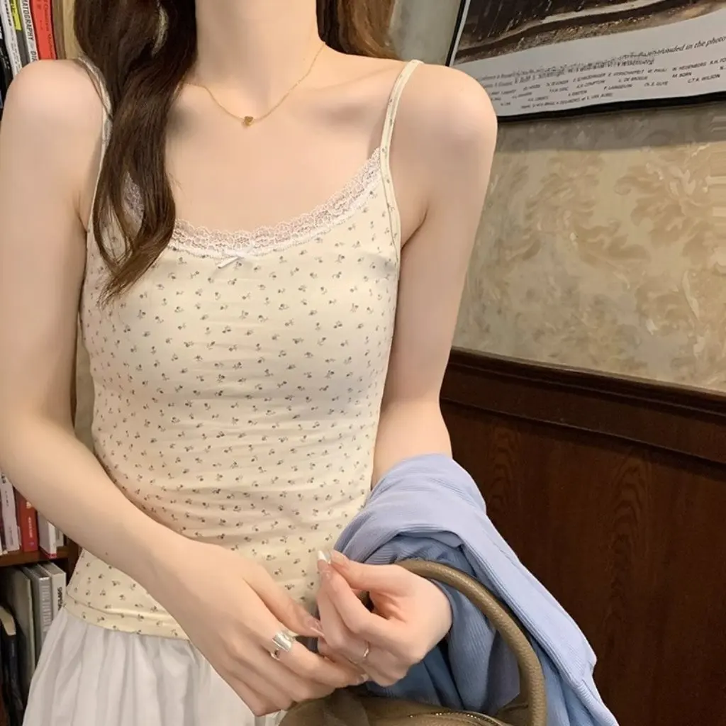 

Floral Lace Camisole for Women Sleeveless Slim Fit Early Spring Top Sweet Hot Girl Style BM Bottoming Short Inner Wear