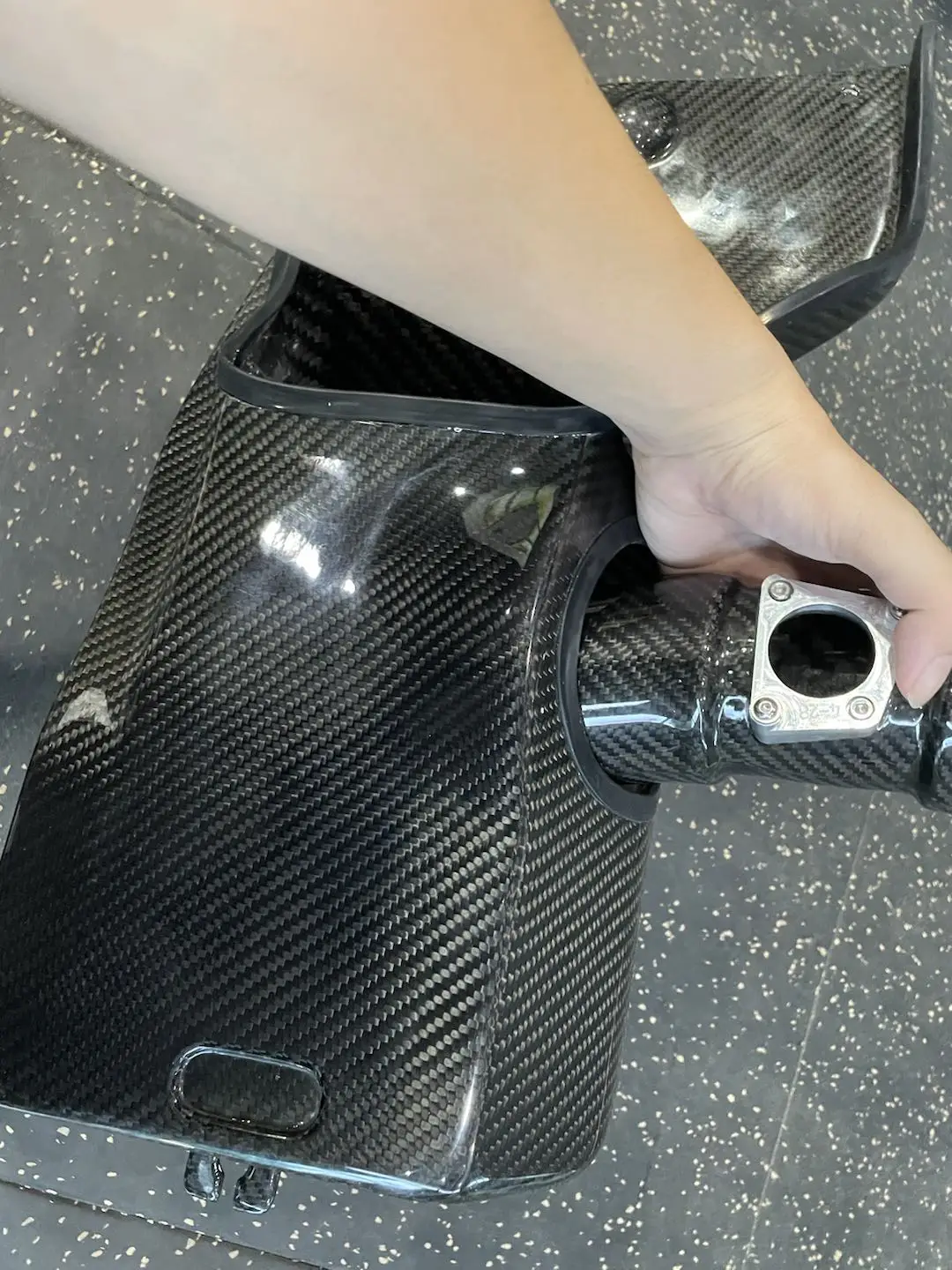 Neues Kaltlufteinlassfiltersystem aus echtem Kohlefaser für Typ R 2022+ FL5 2.0T