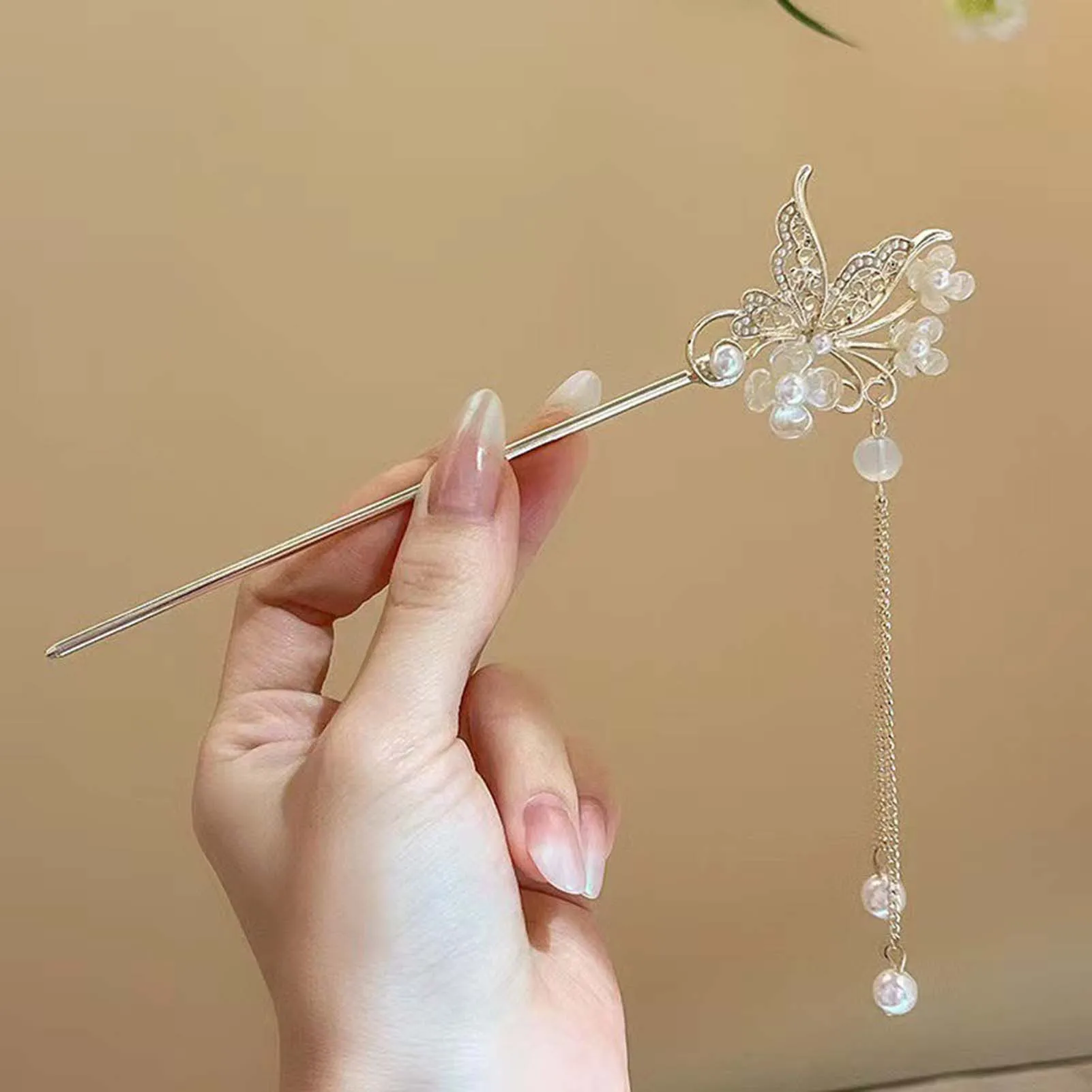 Simple Alloy Butterfly Hair Clips New Chinese Style Hair Sticks Forks Flower Designs Long Pearls Chain Tassel Hair Jewelry