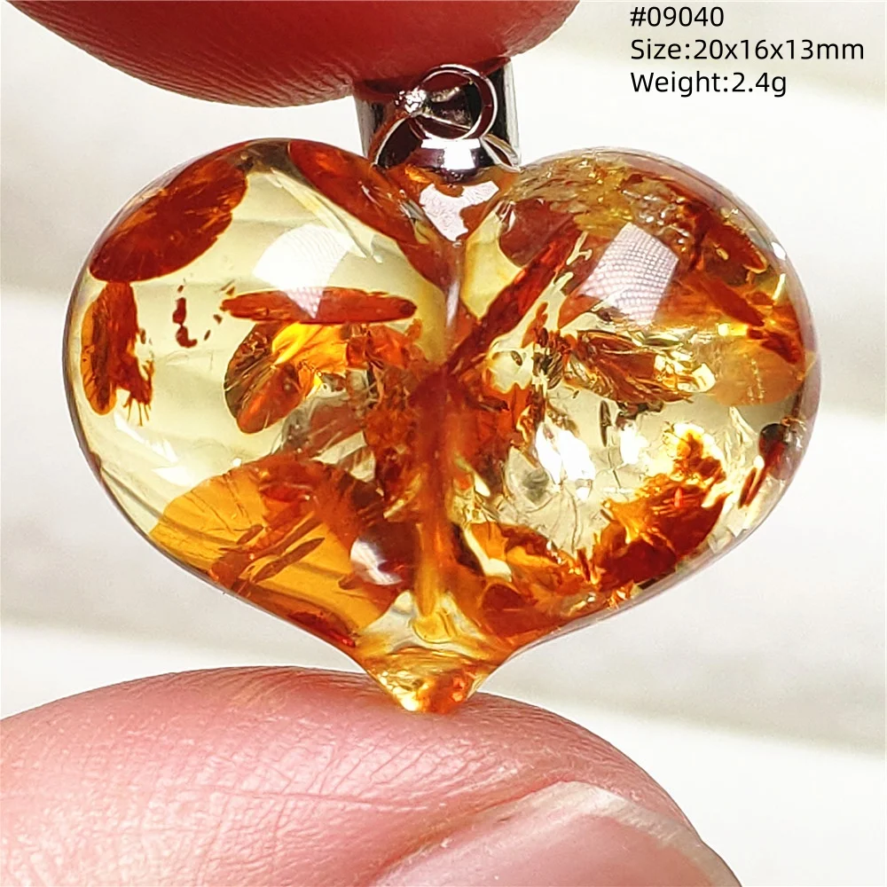 Pingente de Âmbar Natural Piebald em Formato de Coração de Pêssego, Âmbar Amarelo 20x15x11mm, Joia de Colar com Pingente de Gema para Mulheres e Homens AAAAAA
