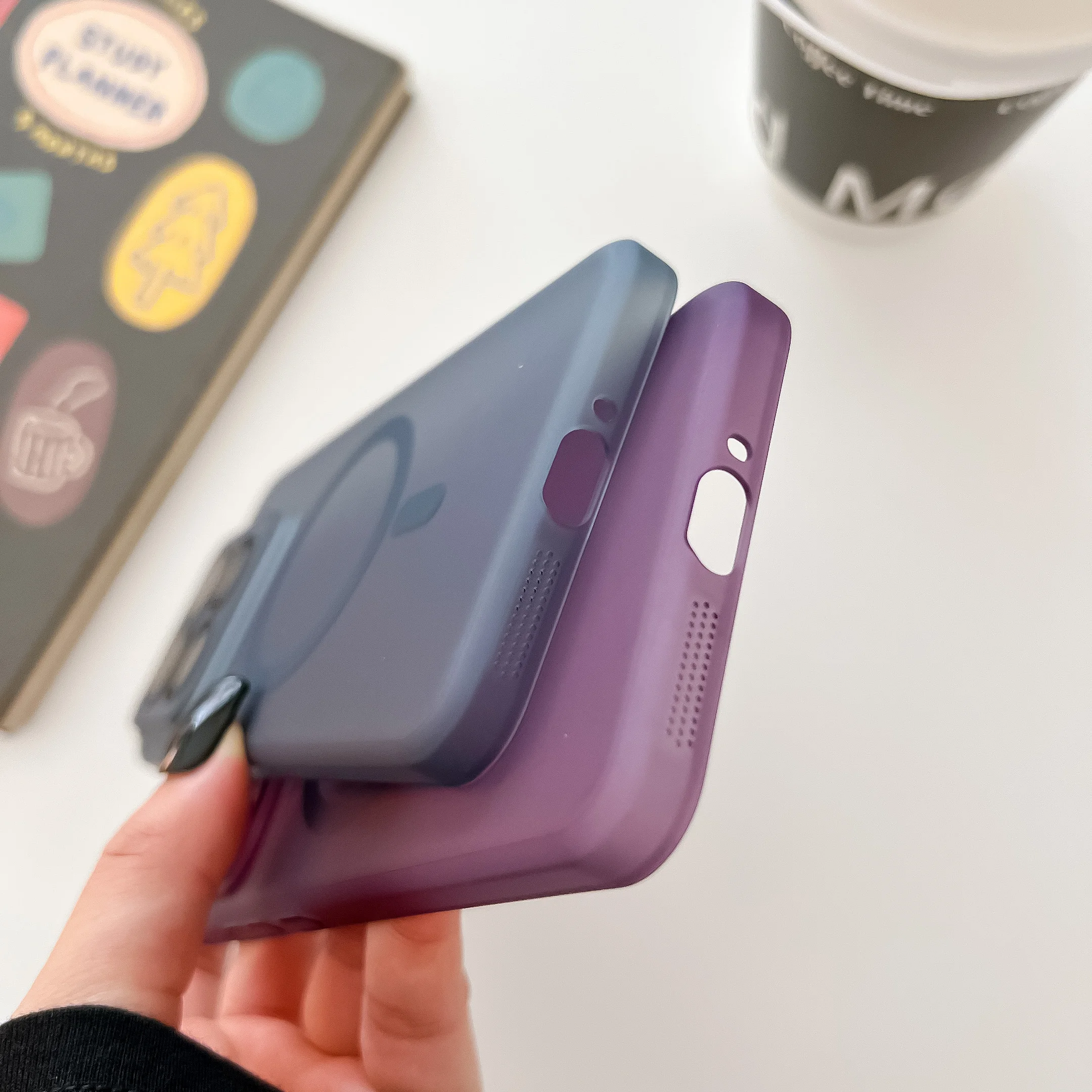 For Xiaomi 14 Case Frosted Semi Transparent Magnetic Suction Wireless Charging For Xiaomi 14 Pro Ultrathin Hard Back cover