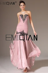 New Strapless Dusty Pink Chiffon Evening Dresses with Black Lace Appliques Contrast Color Floor Length Prom Dress