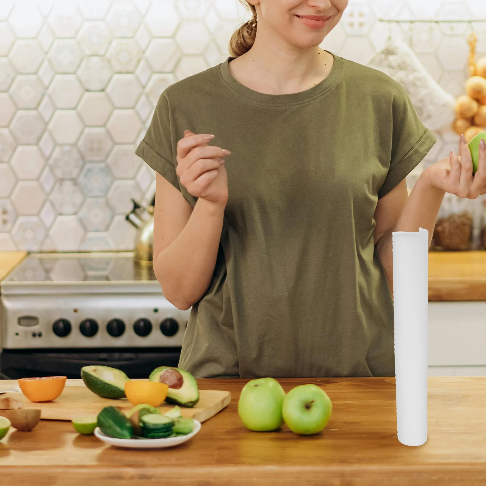 

2 Rolls Range Hood Oil Filter Film Non-Woven Fabric Lightweight Portable Anti-Oil Absorbing Sheet for Kitchen Ventilator