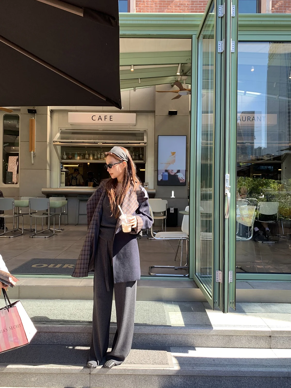 

Пальто BLUETIQUE в клетку с лоскутным узором, удлиненное, для повседневной носки, осенний сезон, смесь полиэстера, вискозы, акрила и шерсти