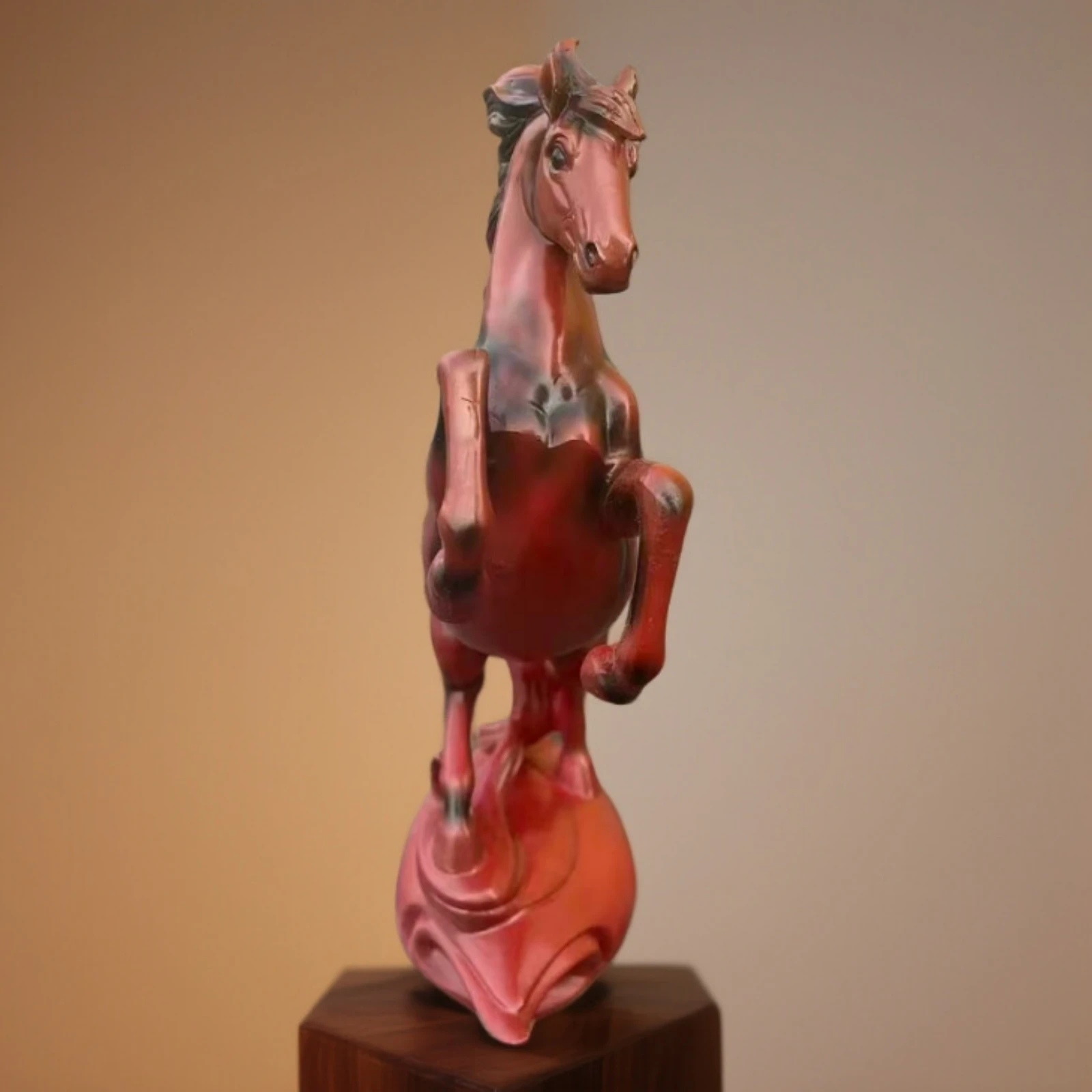 Rearing Horse Statue Detailed Mane Resin Horse Ornament Home Decor Flowing Contours Room Decoration Polished Finish