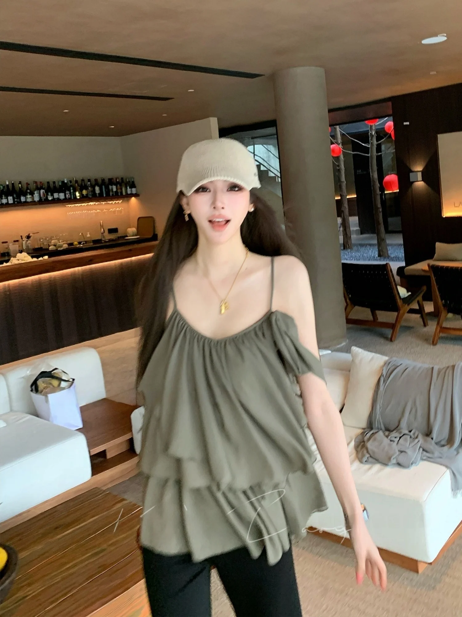 

Summer Floral Design Off-Shoulder V-Neck Loose Fit Women's Chiffon Top Casual Style Bell Sleeve Short Sleeve Mid-Length