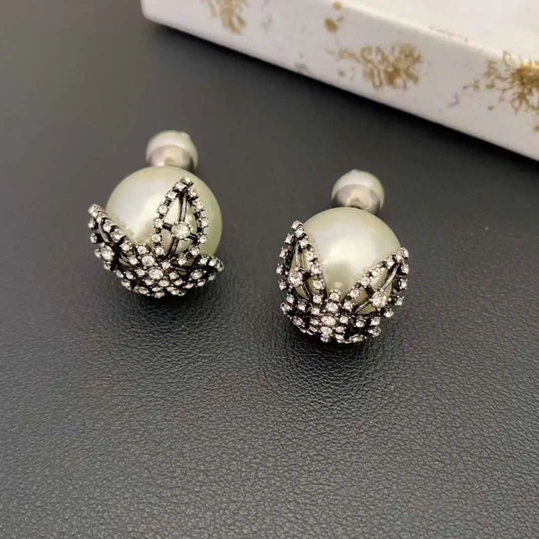 European and American fashion pearl butterfly earrings