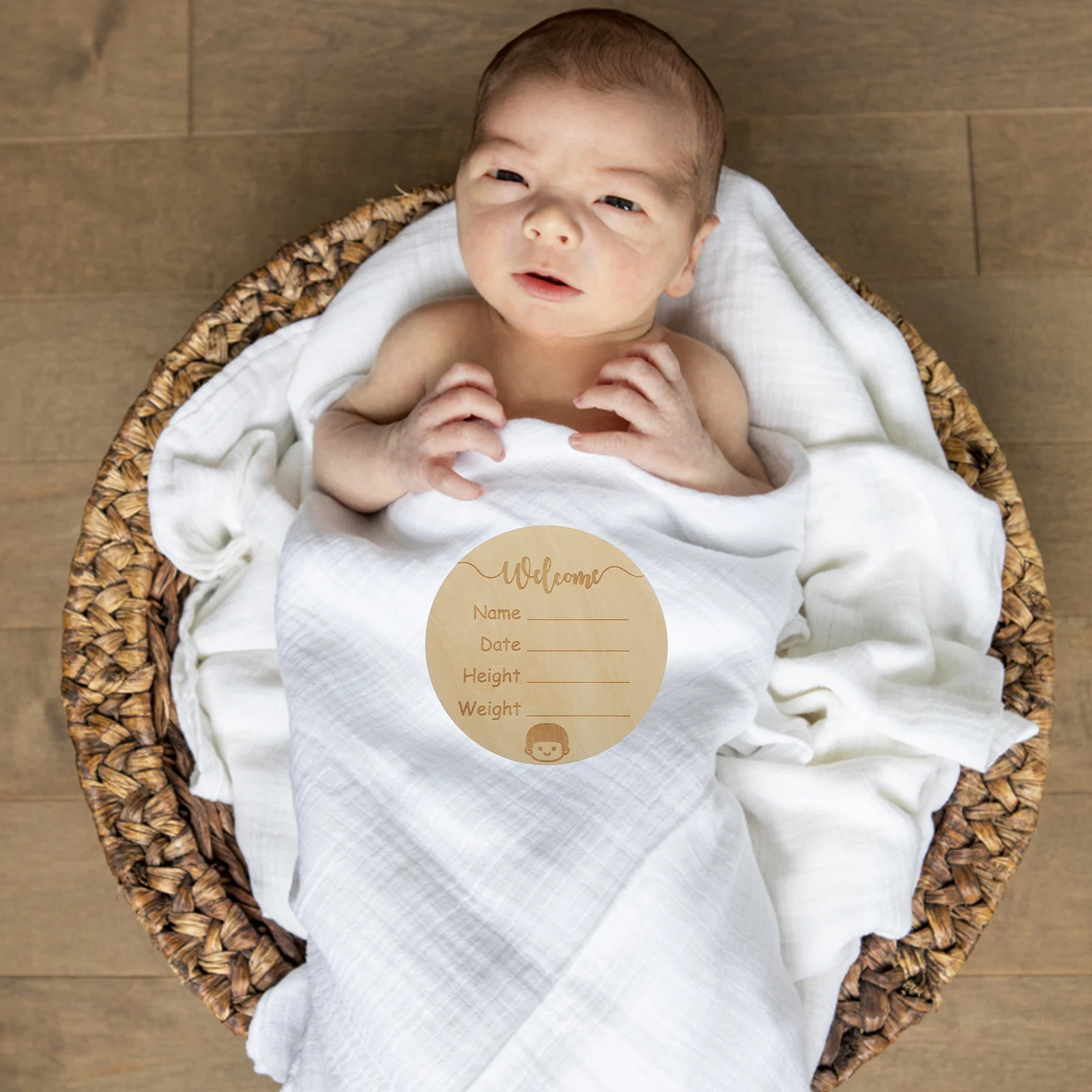 

Round Wood Birth Announcement Sign Name Board Handcrafted Natural Material Safe Paint for Nursery Wedding Celebration