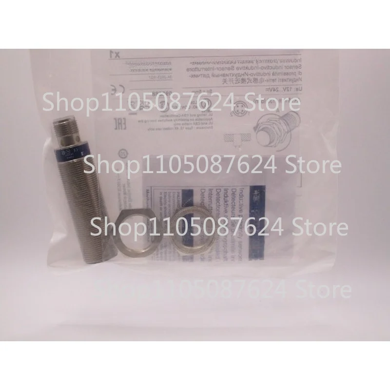 2pcs  XS1M18PC410D  ForTELEMECANIQUE Inductive proximity sensor FAST SHIPPING
