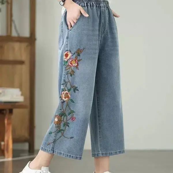 

Retro Embroidered Denim Wide Leg Pants Elastic Waist Versatile Loose Nine Point Women's Beautiful Spring Summer New Sle