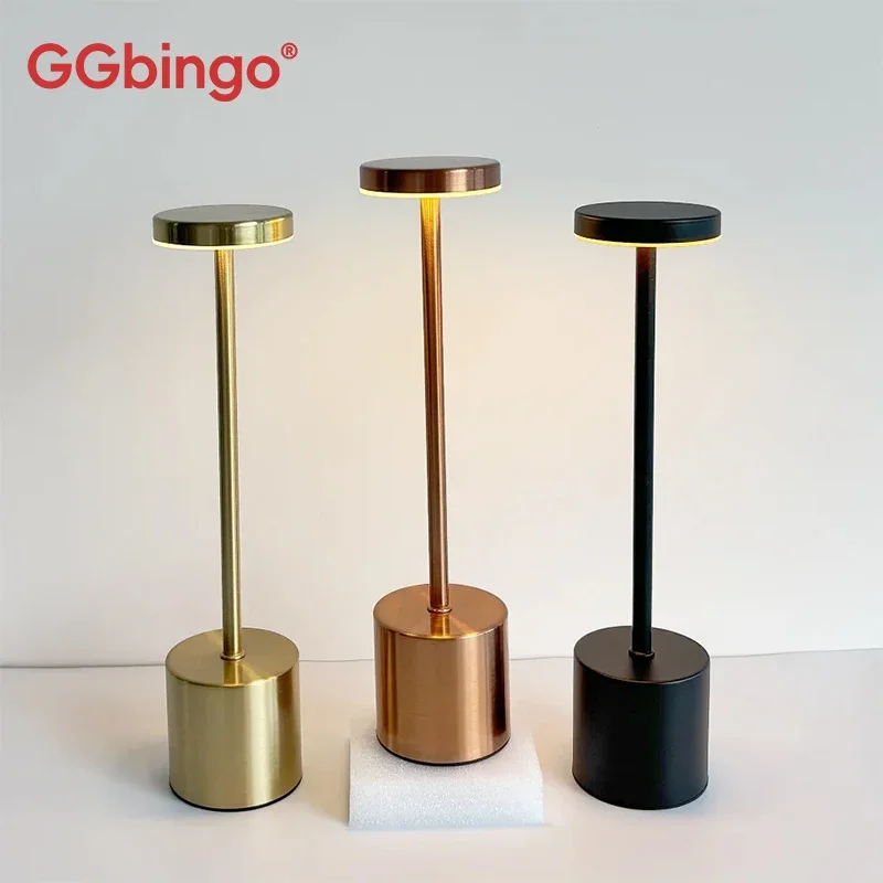 3-Farbige Wiederaufladbare Legierungs-LED-Tischlampe mit Touch-Schalter, Nachtlicht im Nordischen Stil für Zuhause, Bar, Restaurant, Ambiente-Schreibtischlampe