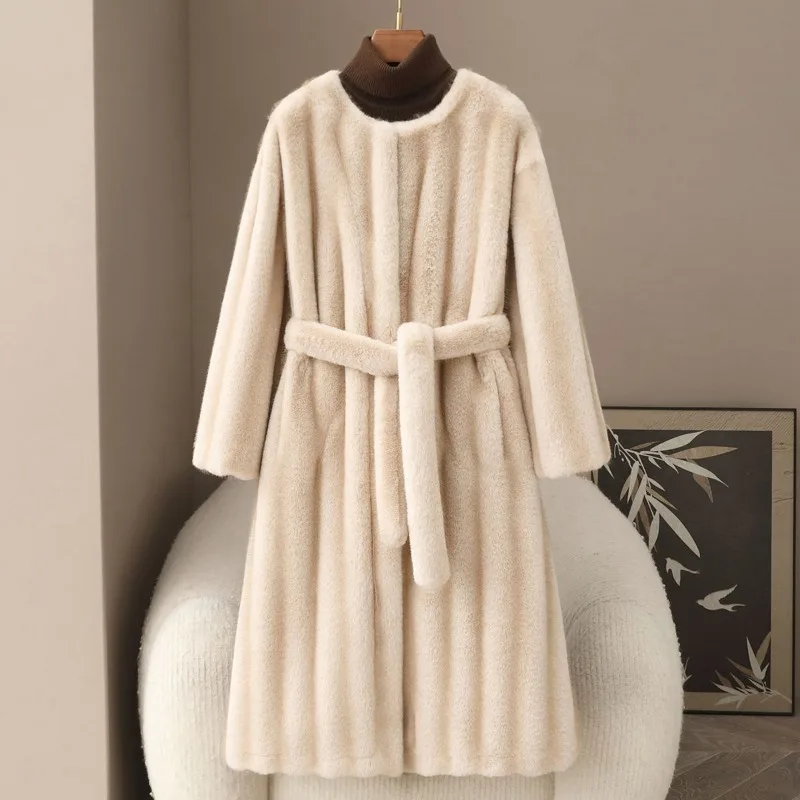 New Women's Round-neck Faux Mink Coat for Winter Is A Casual Long Golden Mink Fleece Faux Fur Coat with An Elegant Refined Style
