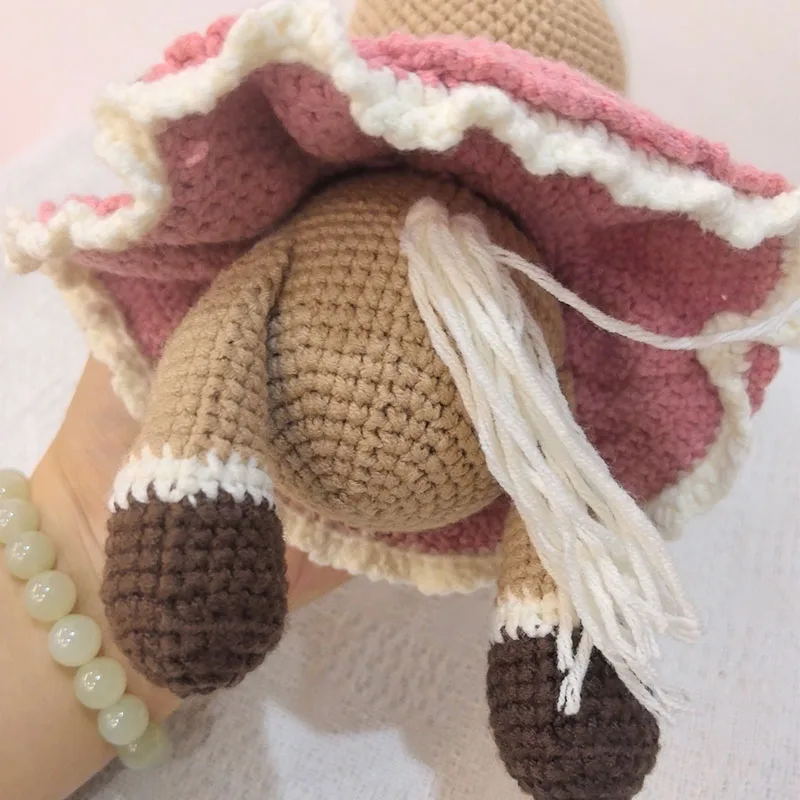 Giocattoli di cavallo ripieni all'uncinetto per bambini Bambola di cavallo di peluche lavorata a maglia in cotone morbido Mini bambola da coccole kawaii per giocattolo educativo precoce appena nato