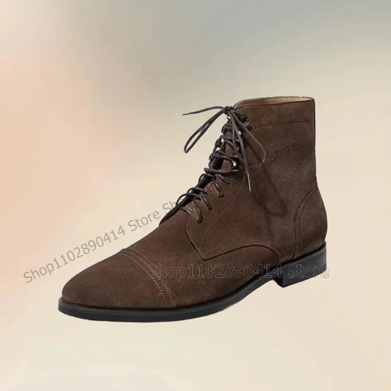 รองเท้าบูทข้อเท้าแบบผูกเชือก ดีไซน์เย็บสีน้ำตาล แต่งลายกำมะหยี่ แฟชั่นสำหรับผู้ชาย รองเท้าผู้ชายทำมือสุดหรู เหมาะสำหรับงานปาร์ตี้ งานเลี้ยง งานออฟฟิศ และใส่ลำลอง