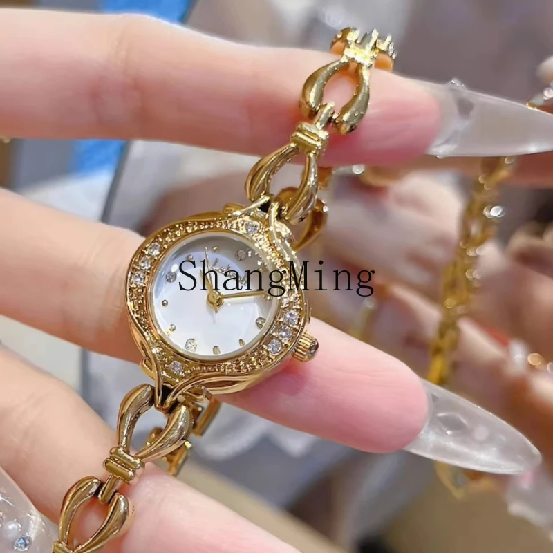 FG Fashion Trend Diamond Bracelet Watch Women's Gold Small Exquisite Light Luxury Ladies Watch Waterproof