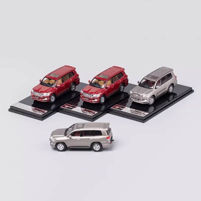 

GCD Diecast 1:64 Scale Land Cruiser LC200 SUV Alloy Car Model Finished Product Simulation Toy Collection Static Model Display