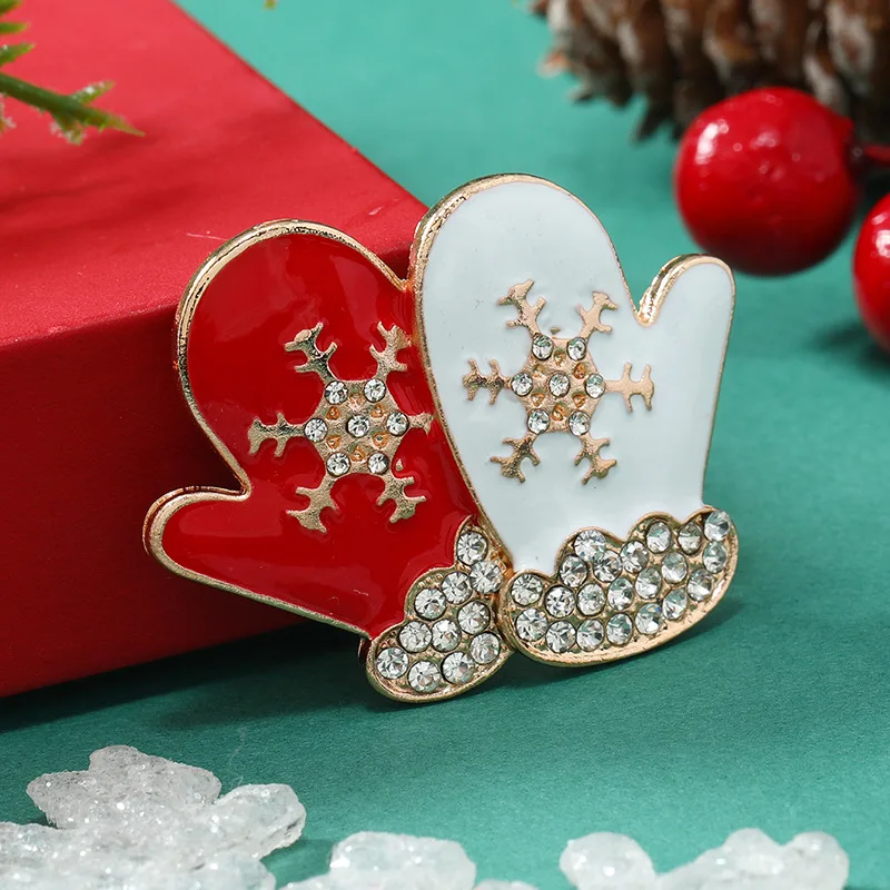 Shiny Rhinestone Christmas Brooch For Women Santa Claus Xmas Tree Gloves Snowflake Zircon Badge Corsage New Year Festive Jewelry