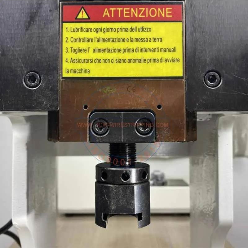 

JCW-2T Машина для обжима клемм с отключением звука европейского типа, ход 40 мм