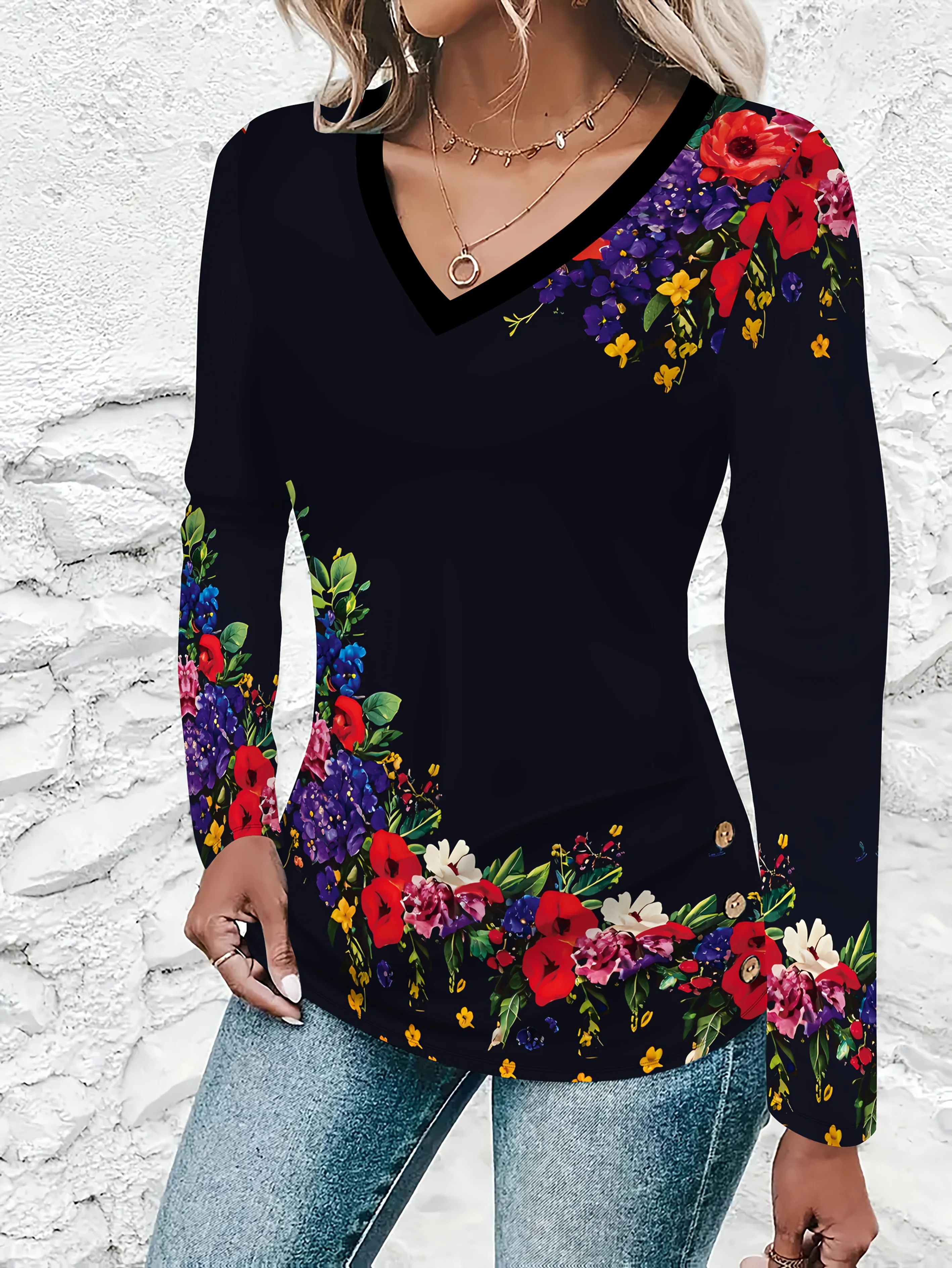 Women's 2025 Basic V-Neck Long Sleeve,Elegant Flower Printed Polyester Relaxed Fit Tee Shirt,Spring Autumn Casual Comfort Tops