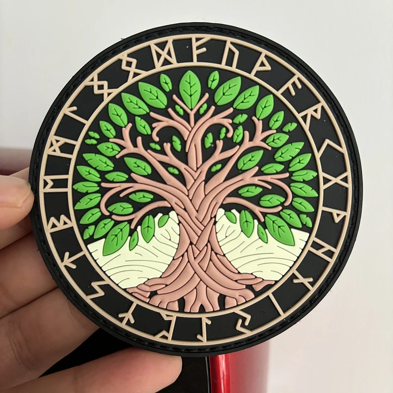 Yggdrasil-tótem Vikingo, insignia de Moral del árbol de la vida, pegatinas de mochila de gancho y bucle de PVC 3D, parches tácticos de árbol de hojas verdes militares