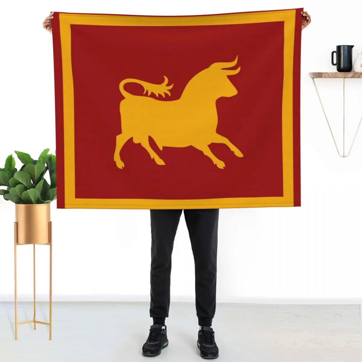 Caesar's Legion Logo (Yellow) Throw Blanket Giant Sofa Sofas Heavy Beautifuls Bed linens Soft Plaid Blankets