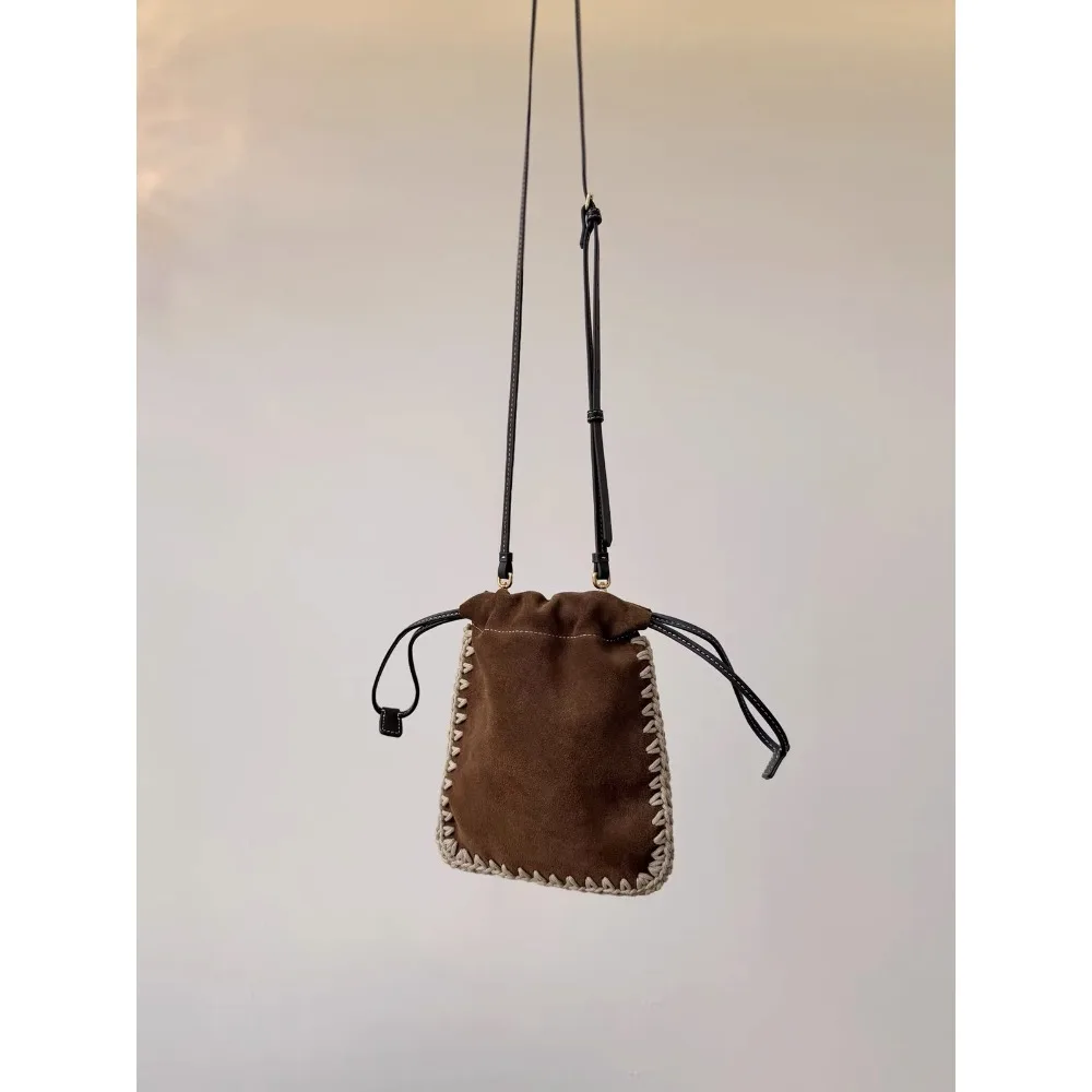 New Contrasting Color Retro Large-capacity Tote Bag High-end Shoulder Commuter Texture Unique Fashion Simple Mother and Child