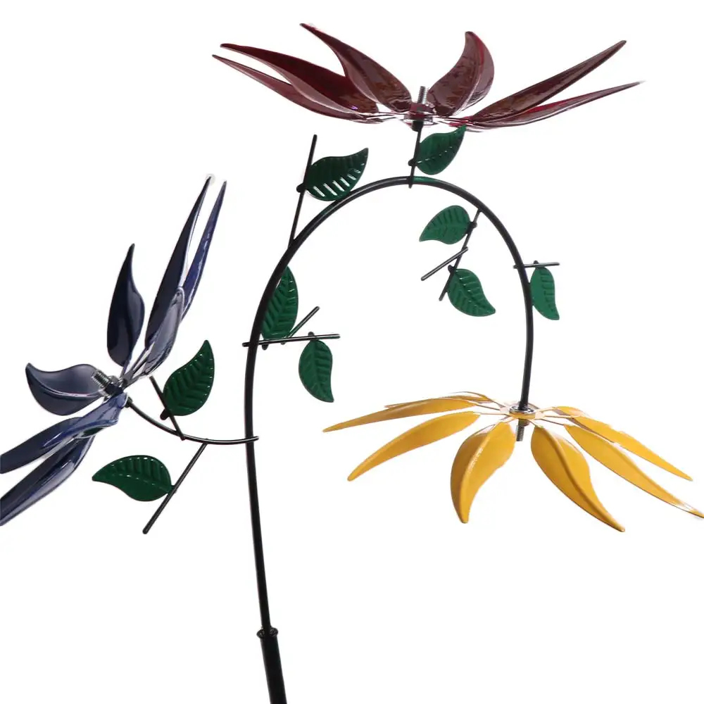 Metal Wind Spinner Durable with Spinning Flowers Butterflies Windmill Sculpture Creative Wind Rotator Gift