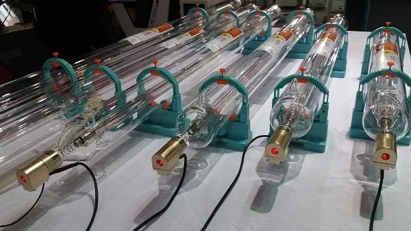 Yunyi Red Pointed Light Visible CO2 Laser Tube Tr100 with Beam Path Alignment Red Pointer for CO2 Laser Cutting Machine