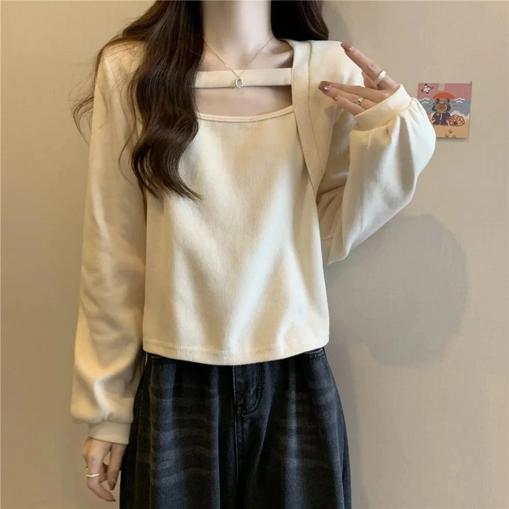 

Женский весенне-осенний дизайн с длинными рукавами и полым квадратным воротником, чтобы прикрыть живот и верх, как базовый слой