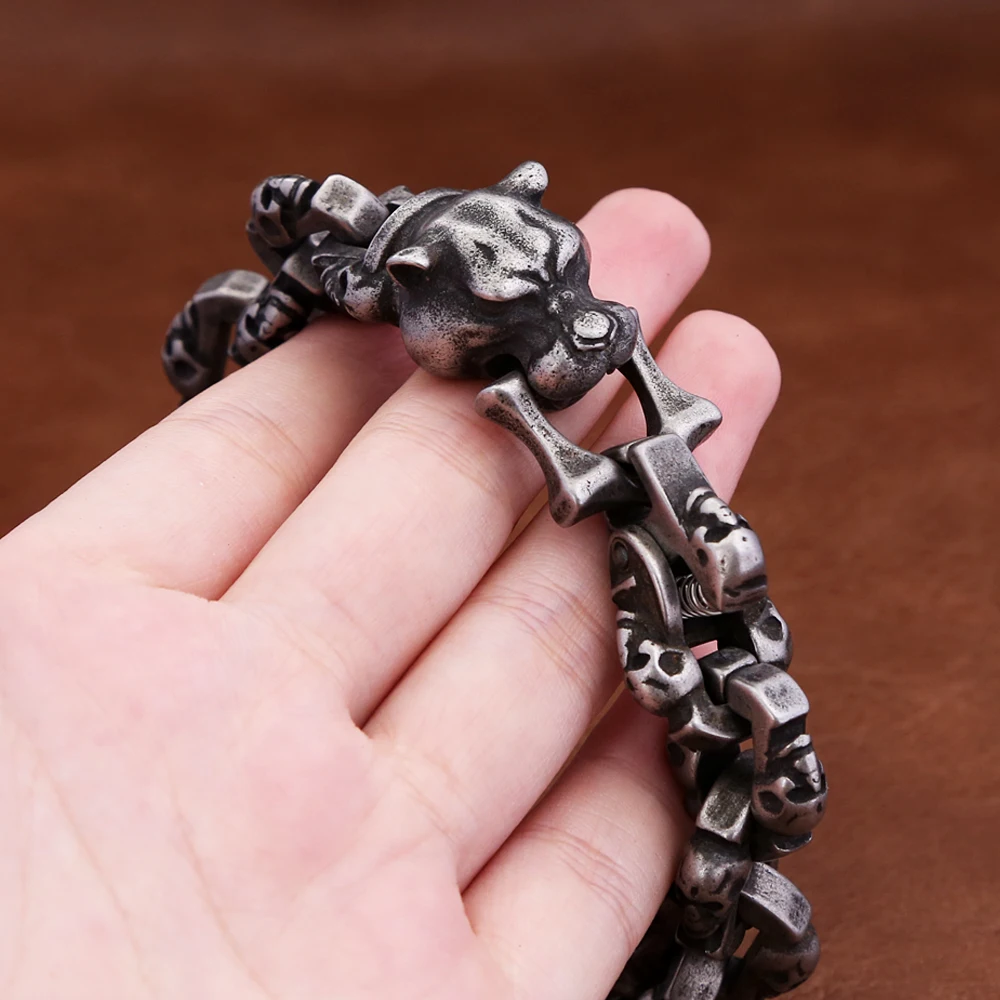 New Vintage Black Leopard Head Bracelet For Men Boys Stainless Steel High Quality Skull Bangles Domineering Amulet Jewelry Gifts