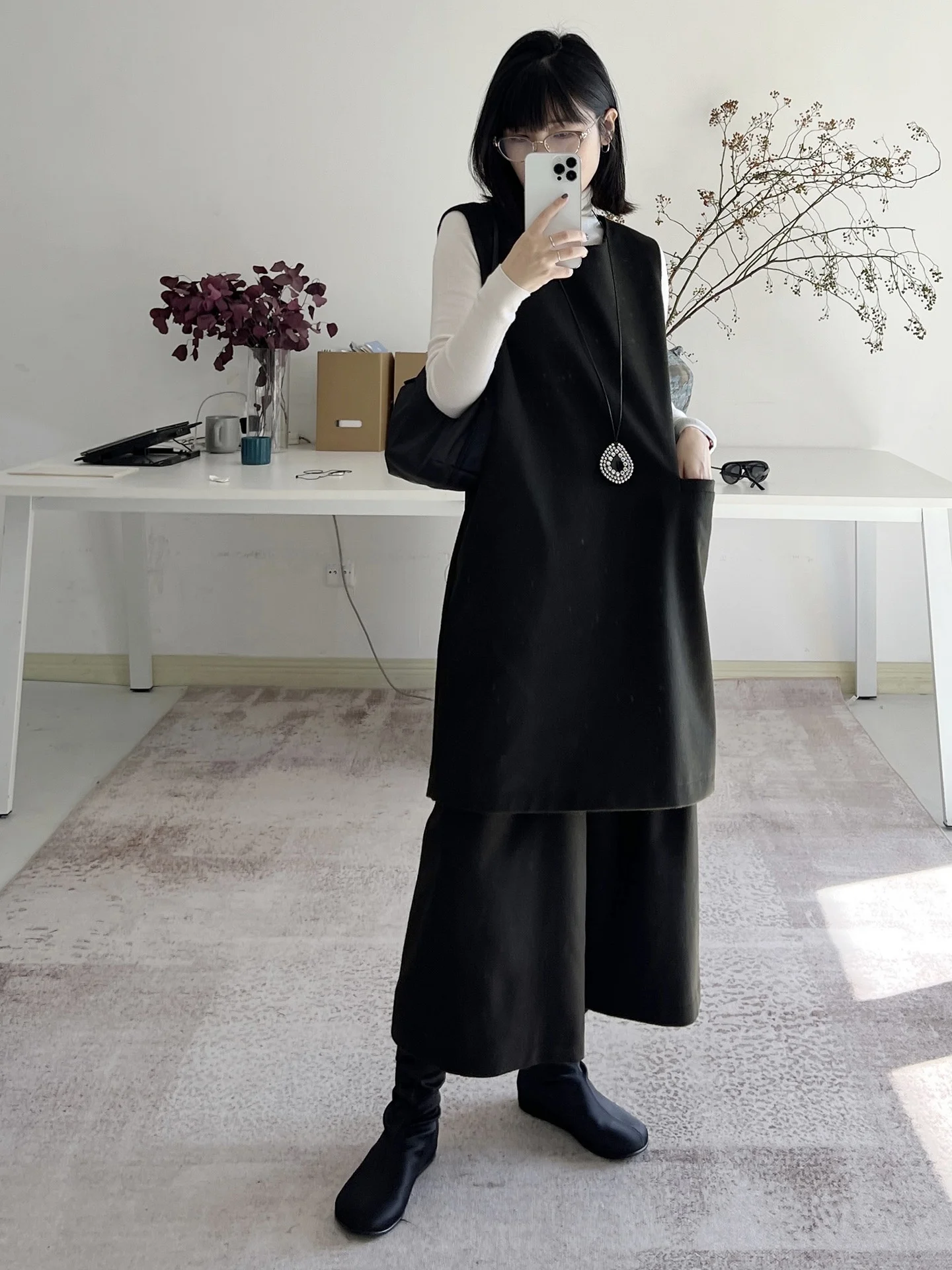 

Осенне-зимний шерстяной комплект: жилет и юбка, с круглым вырезом, для повседневной носки, с эластичной талией, длина 7/8, свободный крой, простой стиль, женский костюм