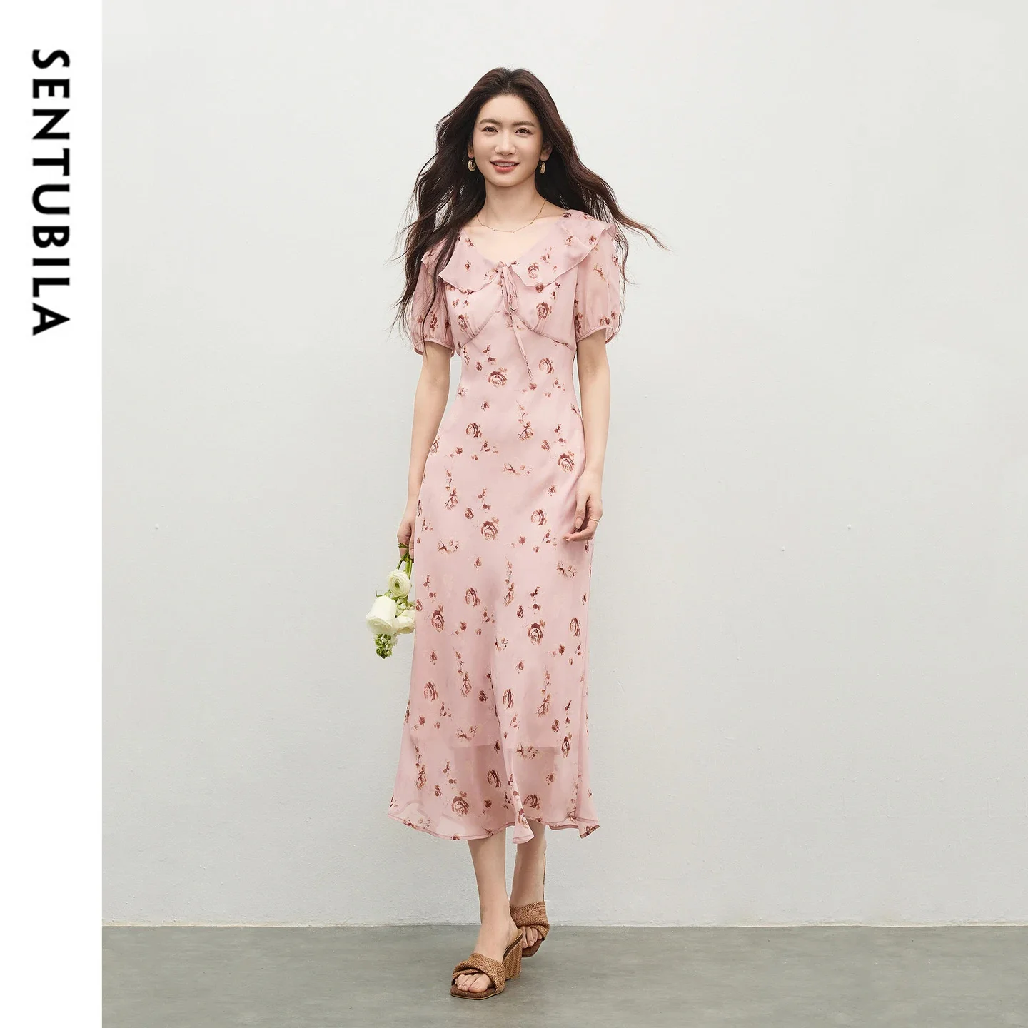 Vestido Elegante SENTUBILA con Estampado Floral de Rosas, Verano 2026, Nuevo con Volantes, Cuello en V, Manga Corta Abullonada, Línea A, Chifón, 162LF6289