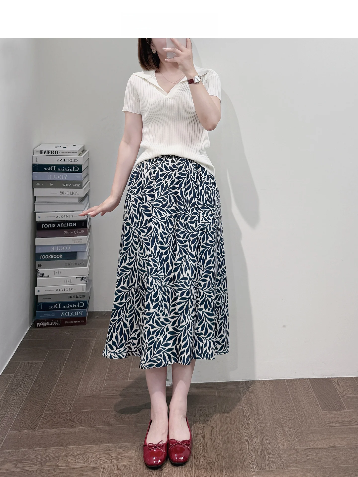 

Высококачественная шелковая юбка с принтом, 14 момме, из ткани Power Spin, универсальная по фигуре, элегантная женская юбка, лето 2025