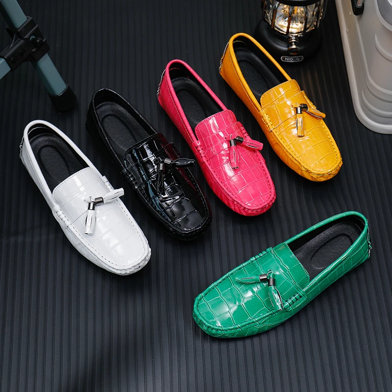 New Patent Leather Penny Peas Loafers Men Couple Shoes Driving Casual Shoes Big Size 38-48 Moccasins Slip on Flats Designer Mens