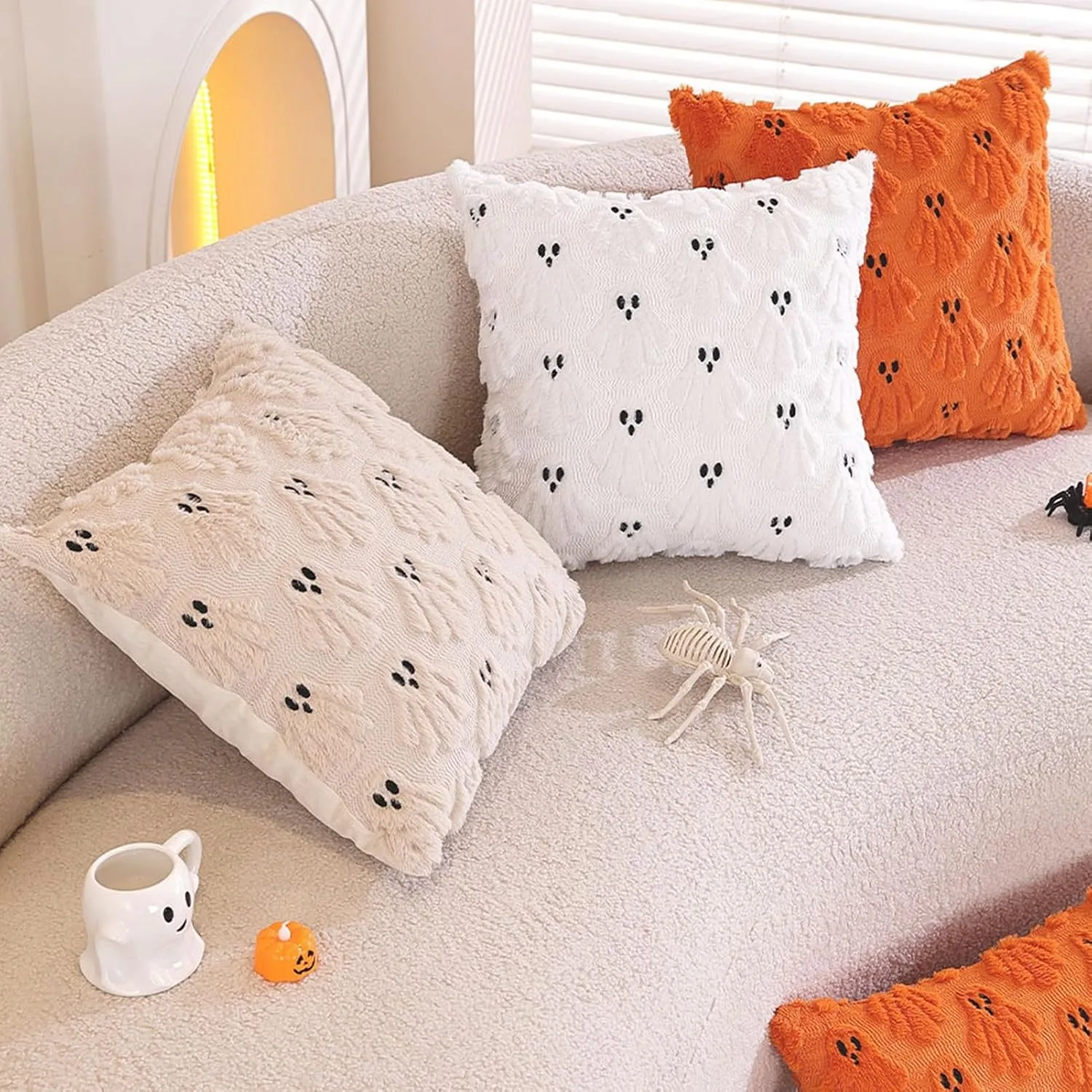 Halloween Ghost Decor Pillow Covers 18x18 Beige Soft Plush Faux Fur Farmhouse Throw Cushion Cases for Fall Autumn Holiday Home