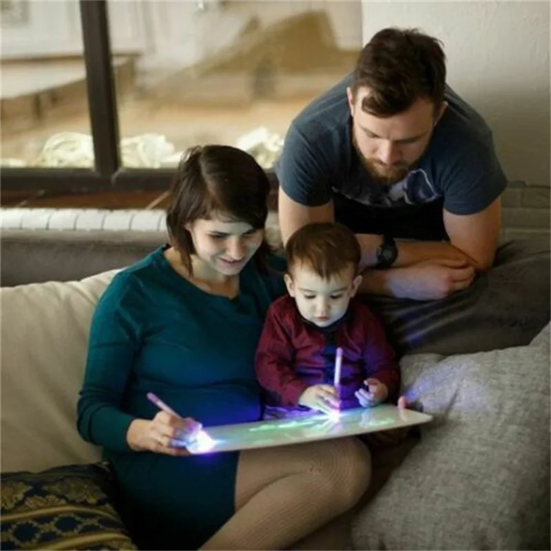A5 Russian Luminous Drawing Writing Board Toy Creative Glow-in-the-dark Board Kids Light-emitting 3D Drawing Handwriting Board