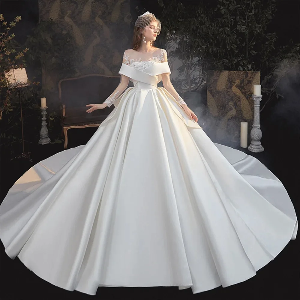 2026 New Arrivals O-neck Zipper Up Back Long Sleeve Shiny Beading Crystal Gorgeous Satin Ball Gown Wedding Dresses Custom