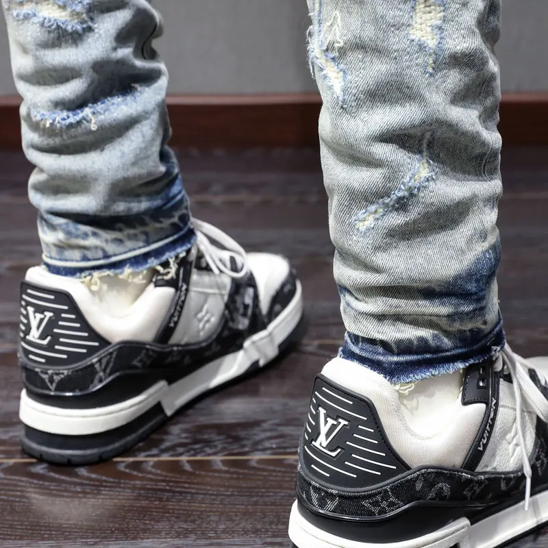 Designer Fashion New Men's Jeans White Patched Wrinkles Scratches Nostalgic Stretch Slimming Painted Washed Blue Jeans Hip Hop P