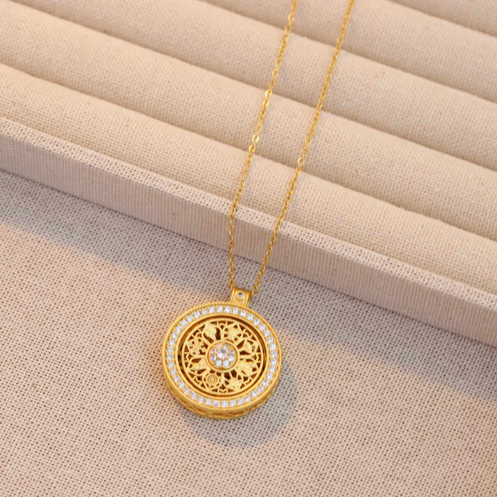 الذهبي تدوير ثمانية كنوز البوصلة قلادة للرجال النساء فتاة الفولاذ المقاوم للصدأ سلسلة كريستال قلادة قلادة مجوهرات هدية #5